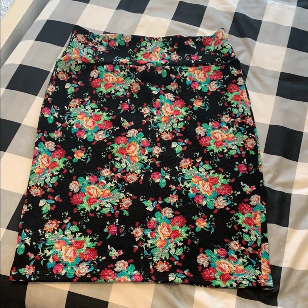 LulaRoe Cassie Skirt